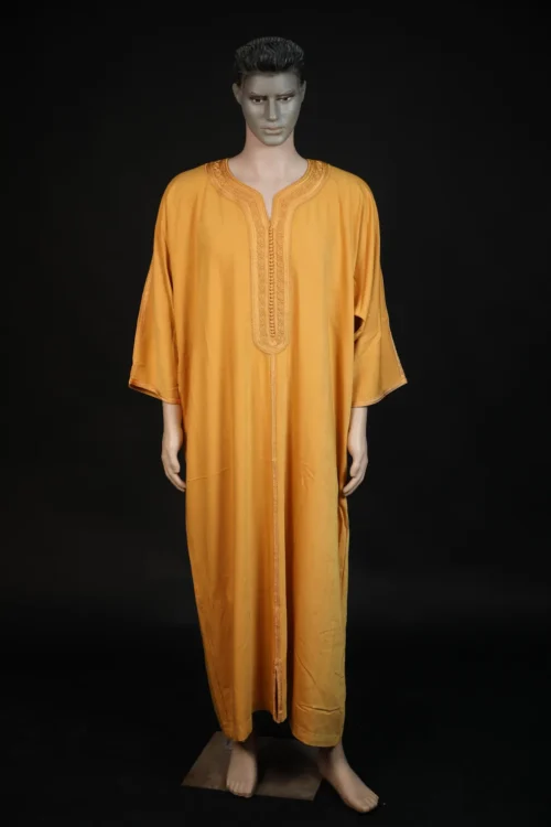 عباية "مليفة إكسترا" خياطة اليد أناقة لا تضاهى